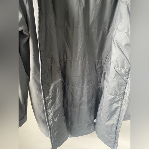 Columbia Jacket​​ - Picture 4 of 13